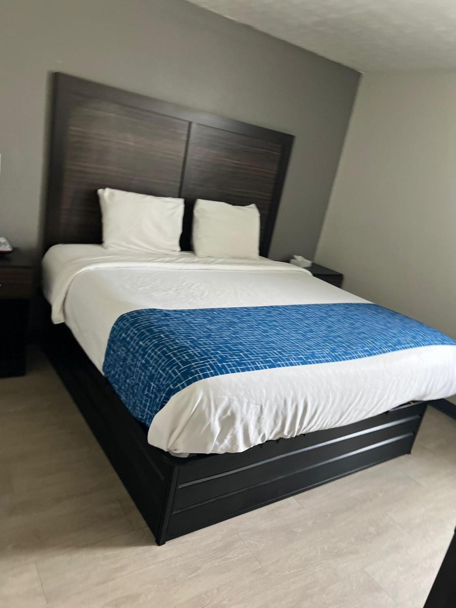 Travelodge By Wyndham Gallipolis Екстериор снимка